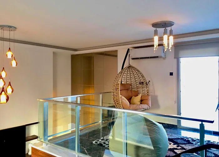 Luxury 3Bedroom Loft Style Apartment